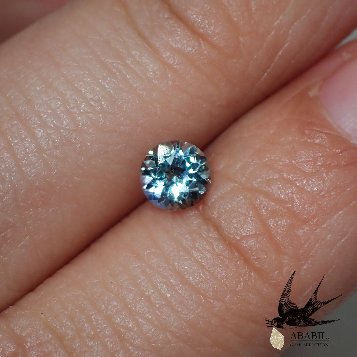 天然バイカラータンザナイト(ゾイサイト)0.50ct【タンザニア】★多色性★