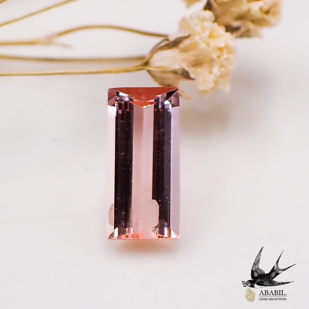 天然非加熱インペリアルトパーズ0.468ct【ブラジル】☆OHタイプバイ 