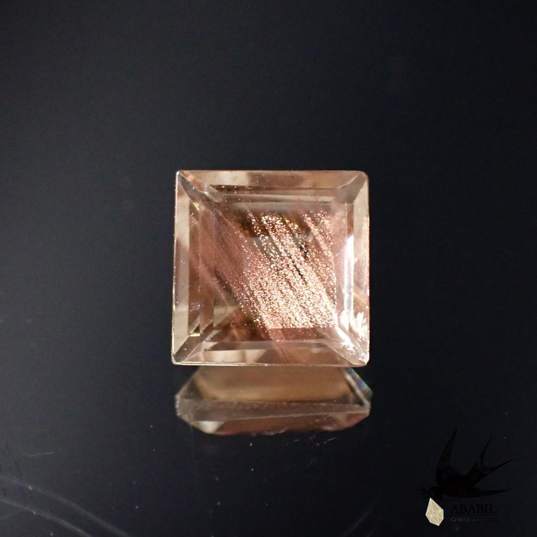 天然オレゴンサンストーン0.622ct【アメリカ】☆アベンチュレッセンス 