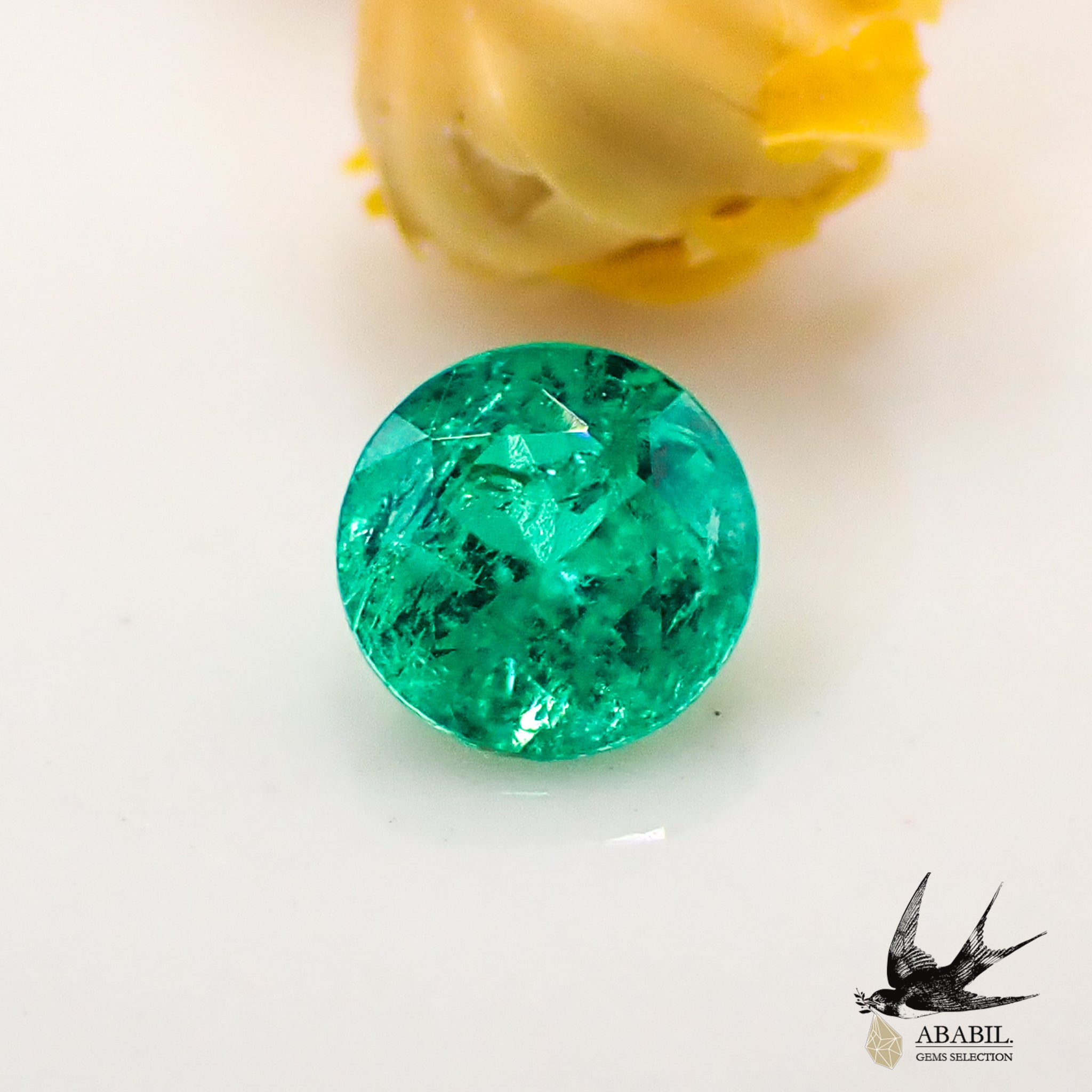 天然エメラルド0.172ct【コロンビア】☆鮮やかなグリーン☆ソ付き 