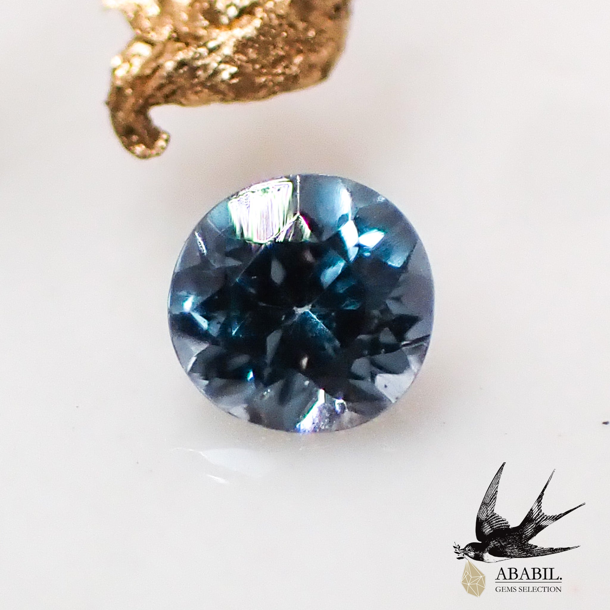 天然高品質カラーチェンジガーネット0.06ct【ベキリー】☆変色宝石 