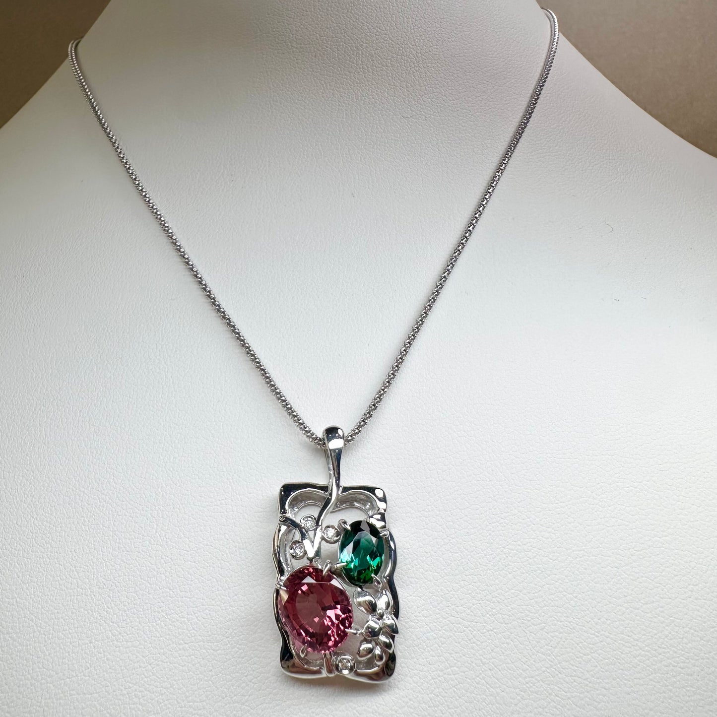 【K18】トルマリン 4.25ct マルチカラーデザイン ネックレス