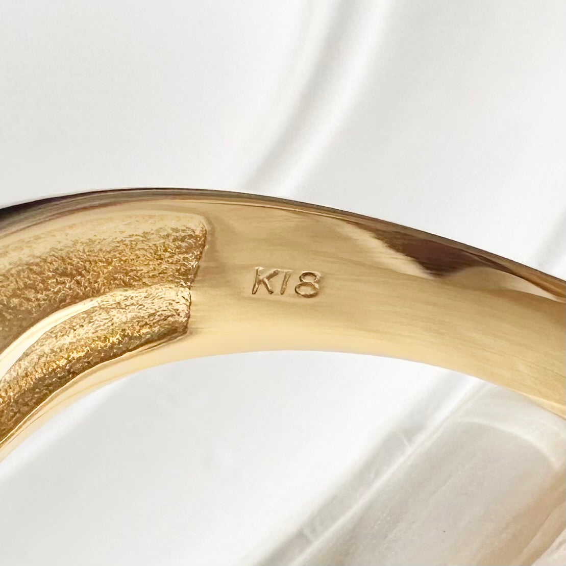 【K18】ダイヤモンド0.01ct リング スネークモチーフ