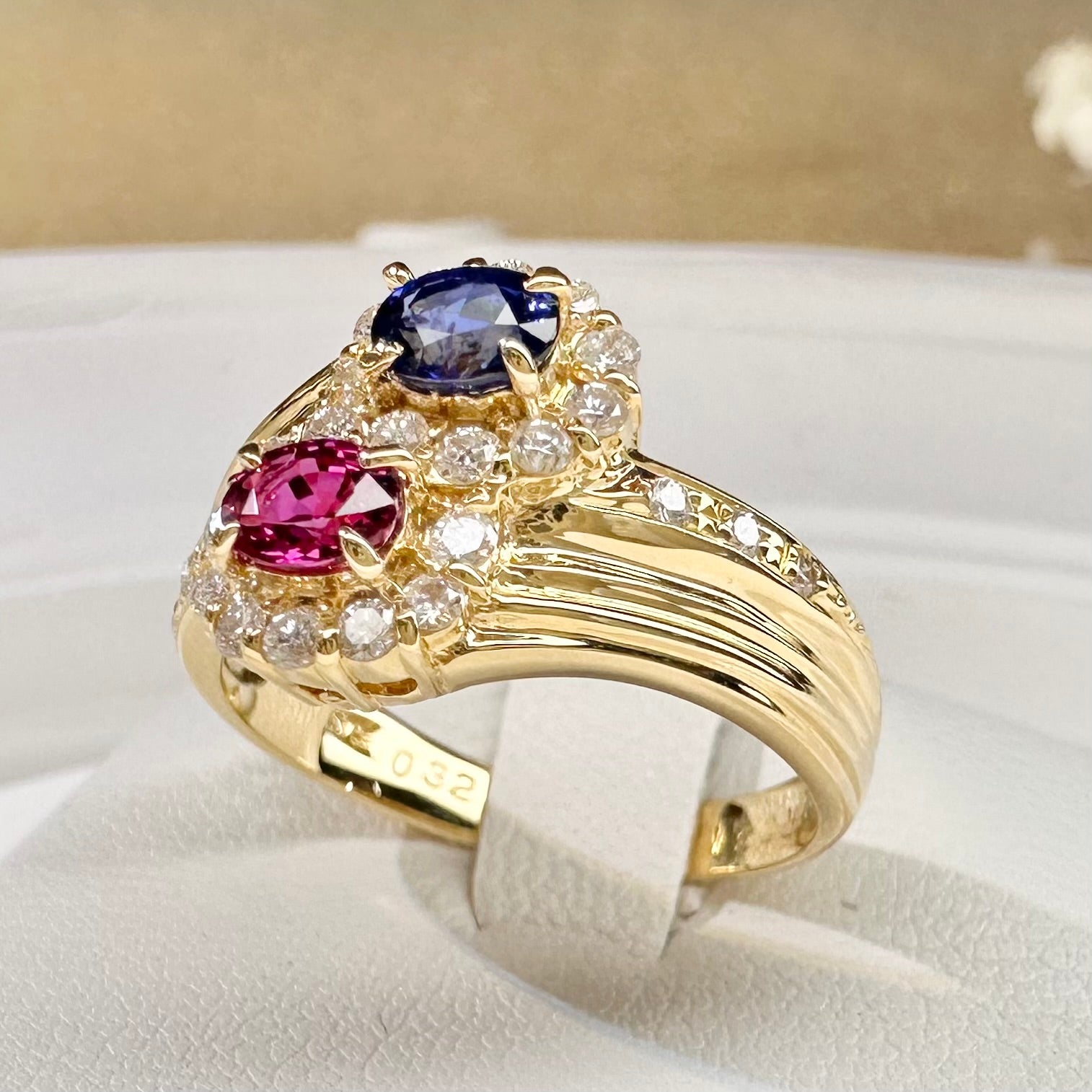 7月誕生石｜ルビー、スフェーン（July for Ruby and Sphene） – ABABIL