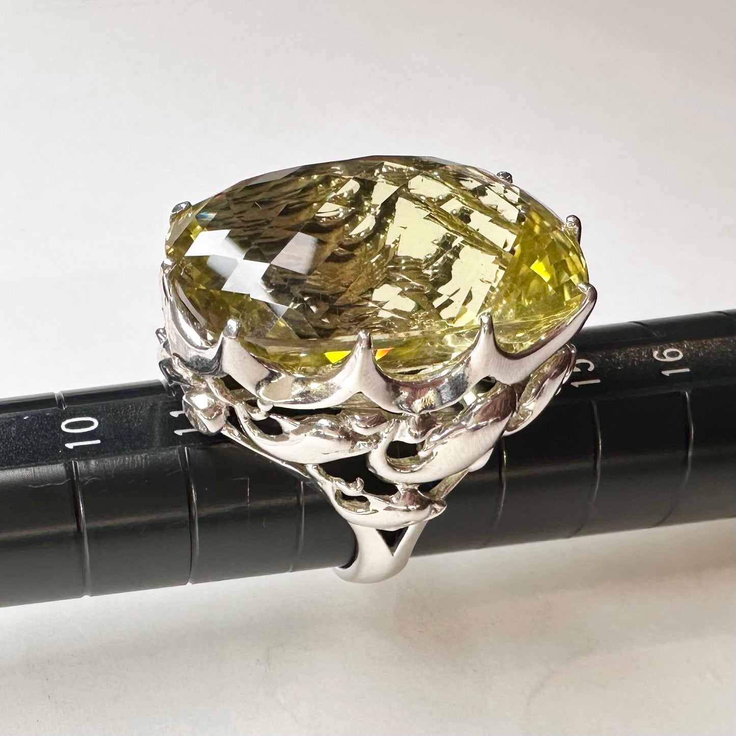 【K18】イエロークォーツ 55.33ct 超大粒 存在感抜群 リング