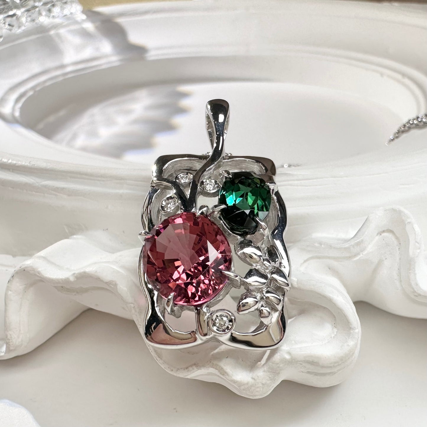 【K18】トルマリン 4.25ct マルチカラーデザイン ネックレス