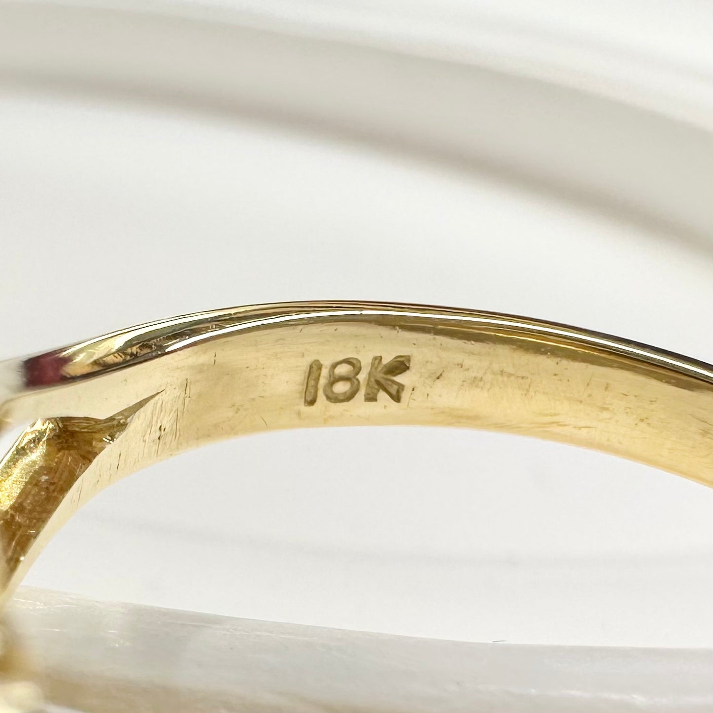 【K18】ブラックオパール2.0ct リング