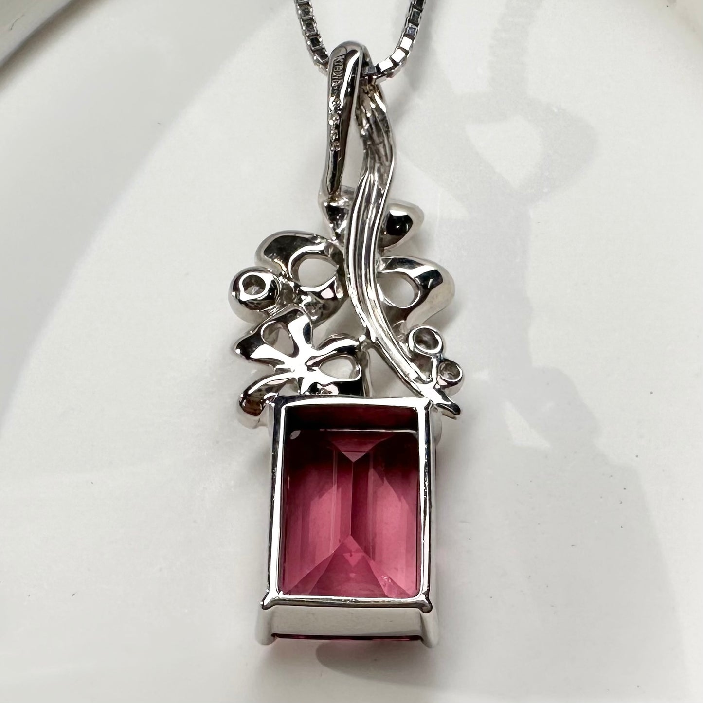 【K18】ルベライト 5.86ct 大粒 ネックレス