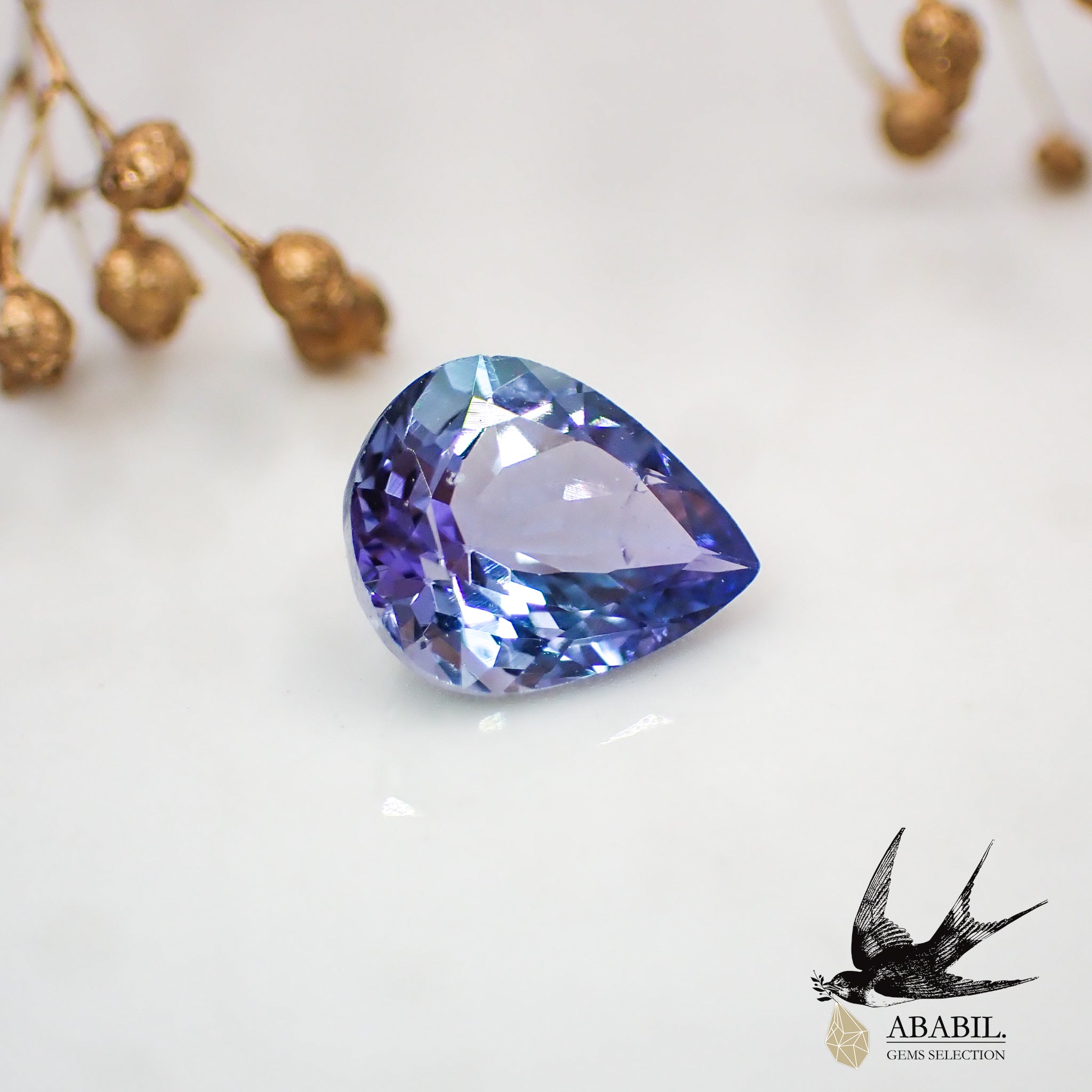 12月誕生石｜タンザナイト、ジルコン（December for Tanzanite and