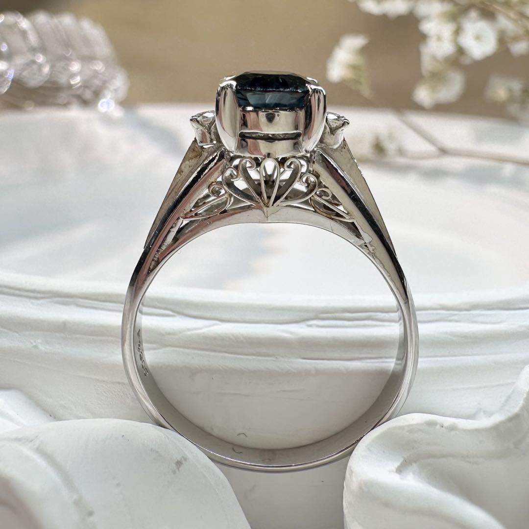 【美品】PT900 サファイア リング 1.10ct ダイヤ付き