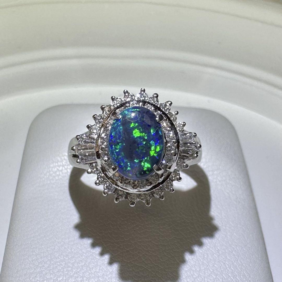 【美品】PT900 ブラックオパール 1.09ctリング ダイヤ巻き