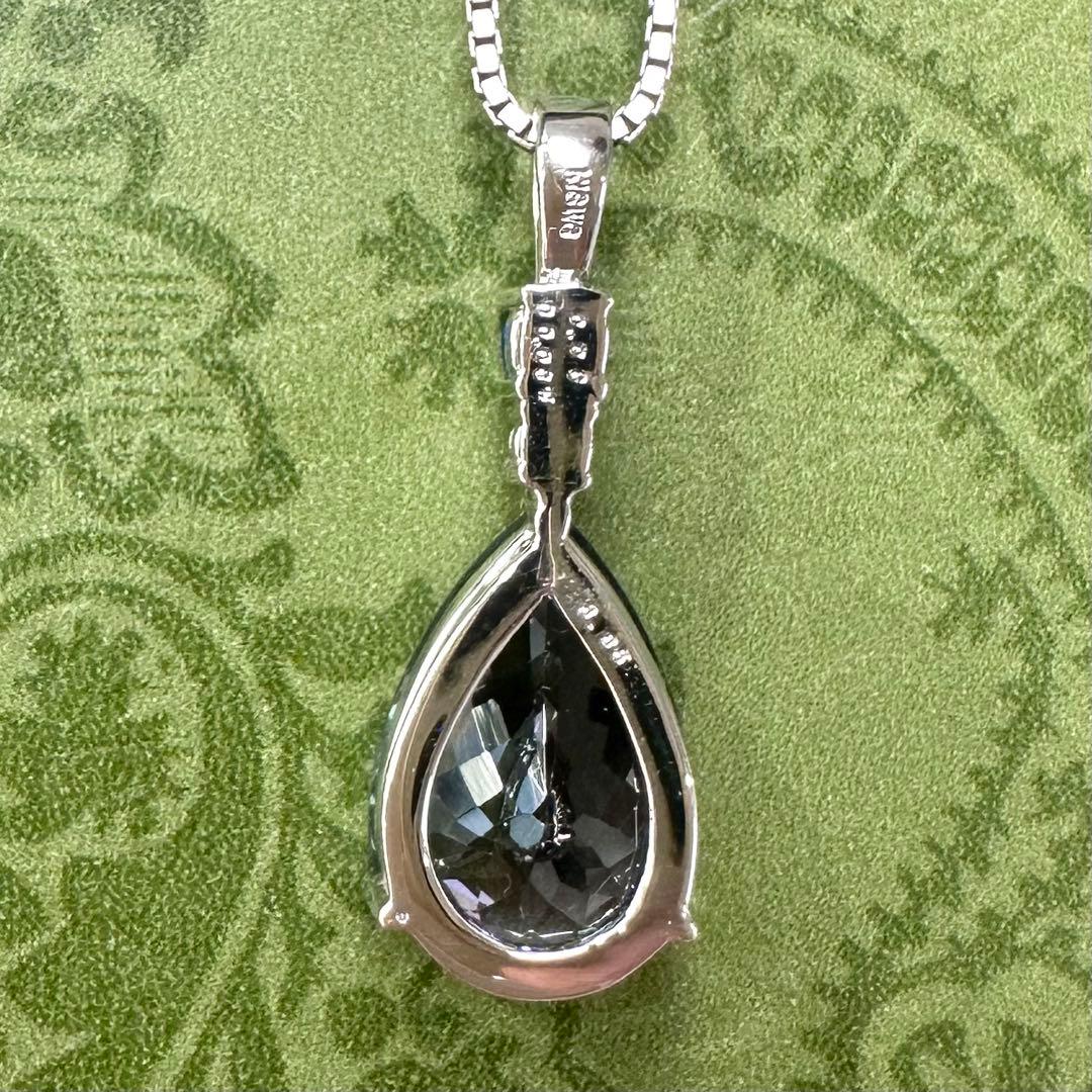 K18WG ペアシェイプ ゾイサイト ハウイナイト ネックレス 3.85ct