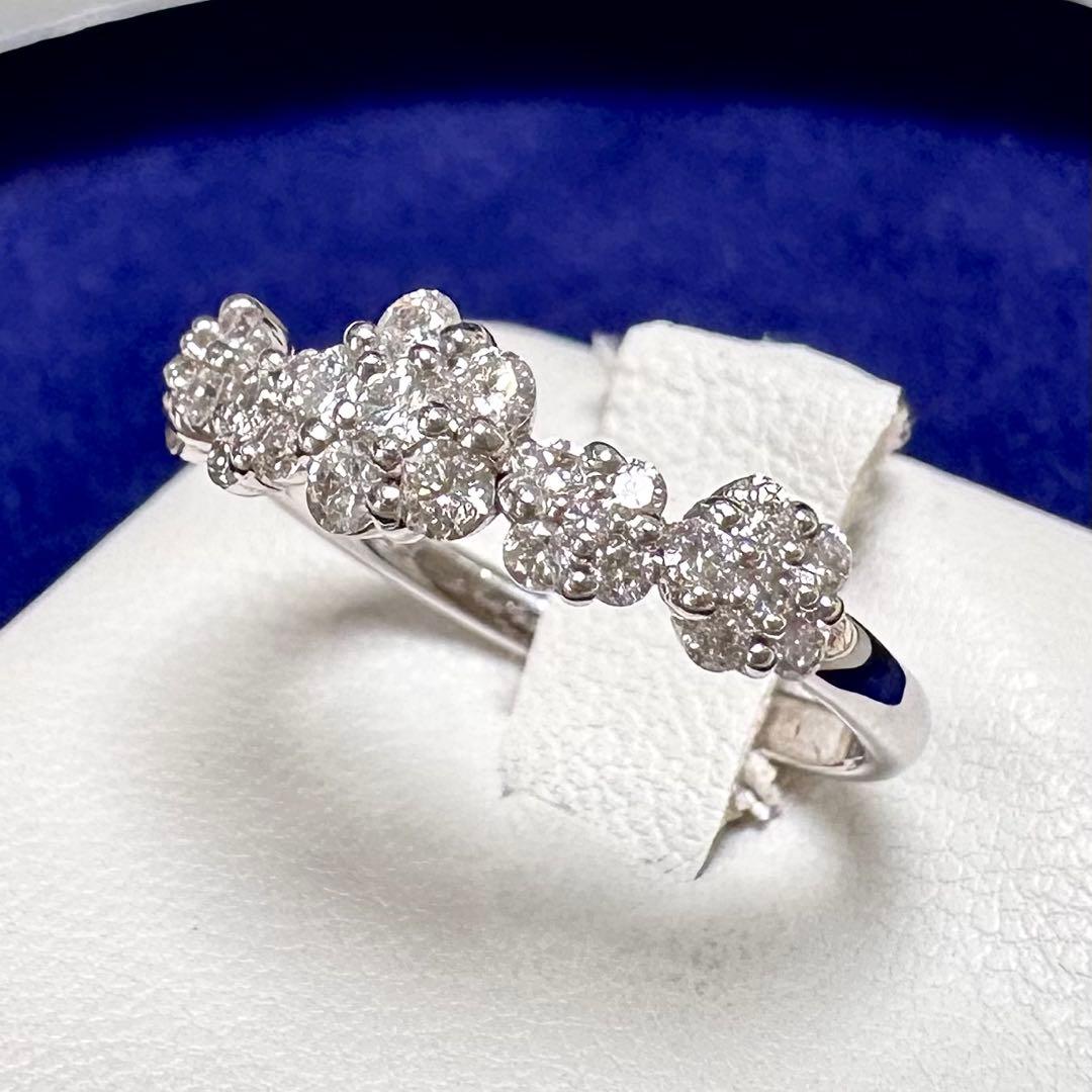 K18WG ダイヤモンド リング 0.5ct フラワーモチーフ