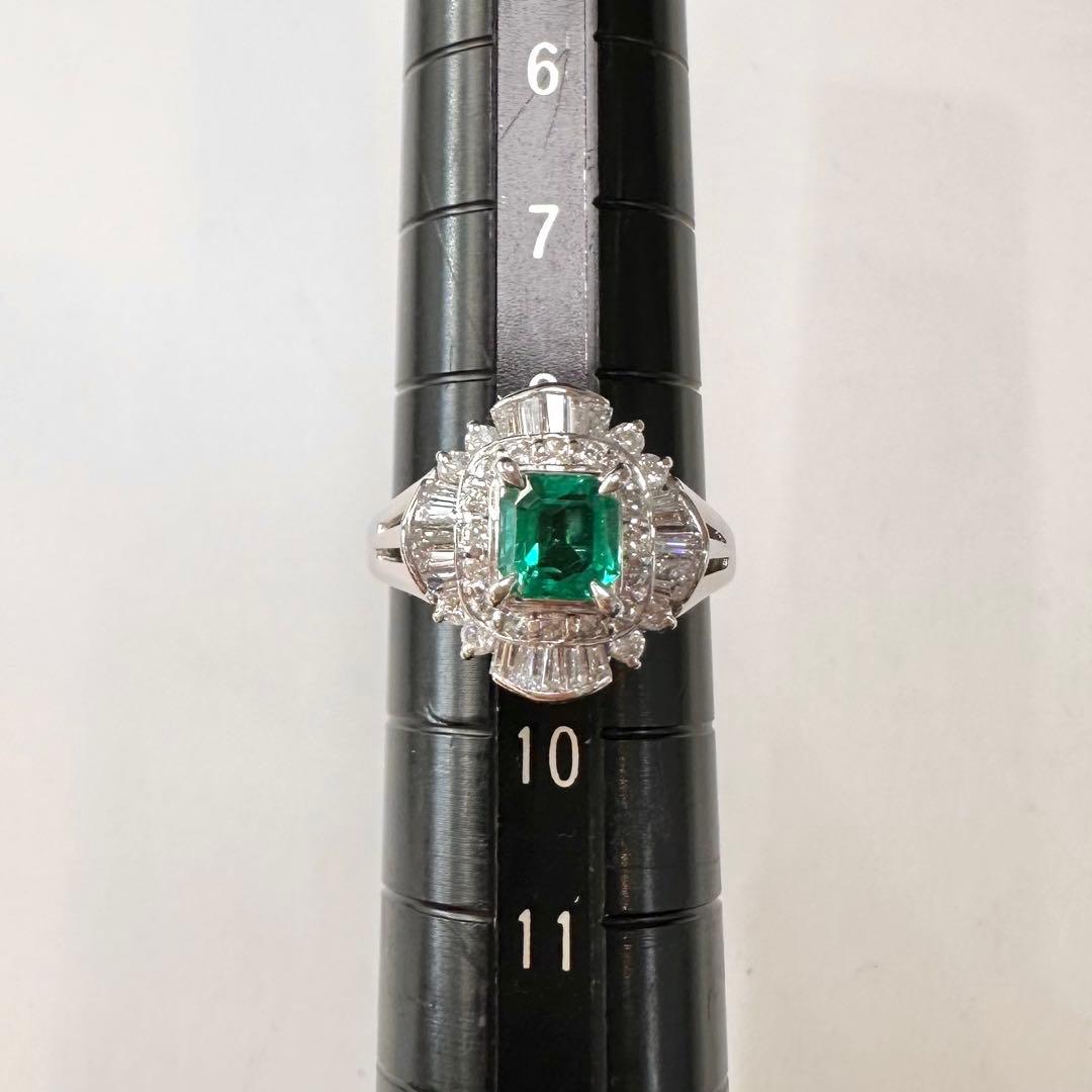 PT900 エメラルド バゲットダイヤ リング 0.53ct