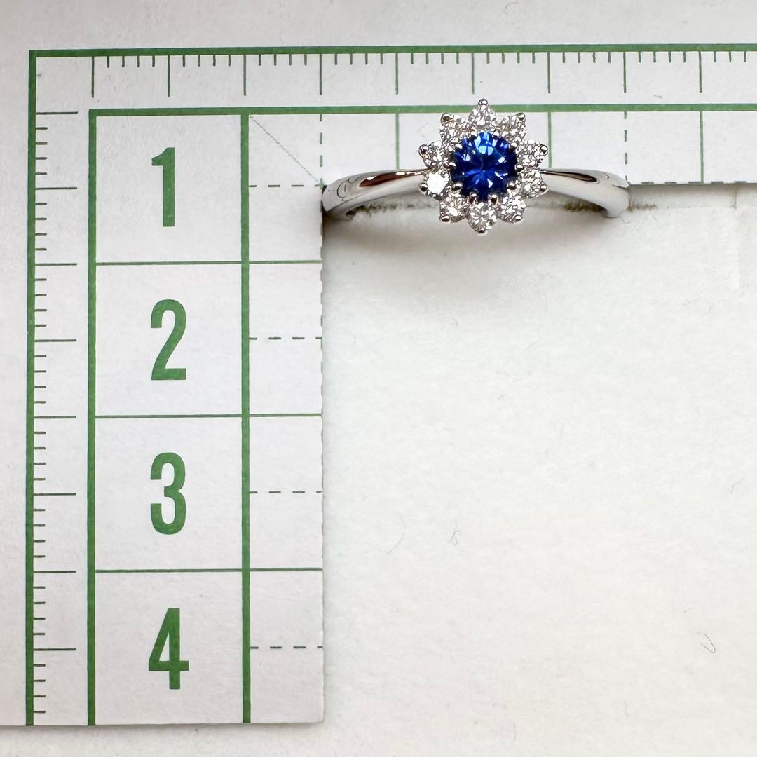 【美品】PT950 サファイア 0.26ct リング 花デザイン