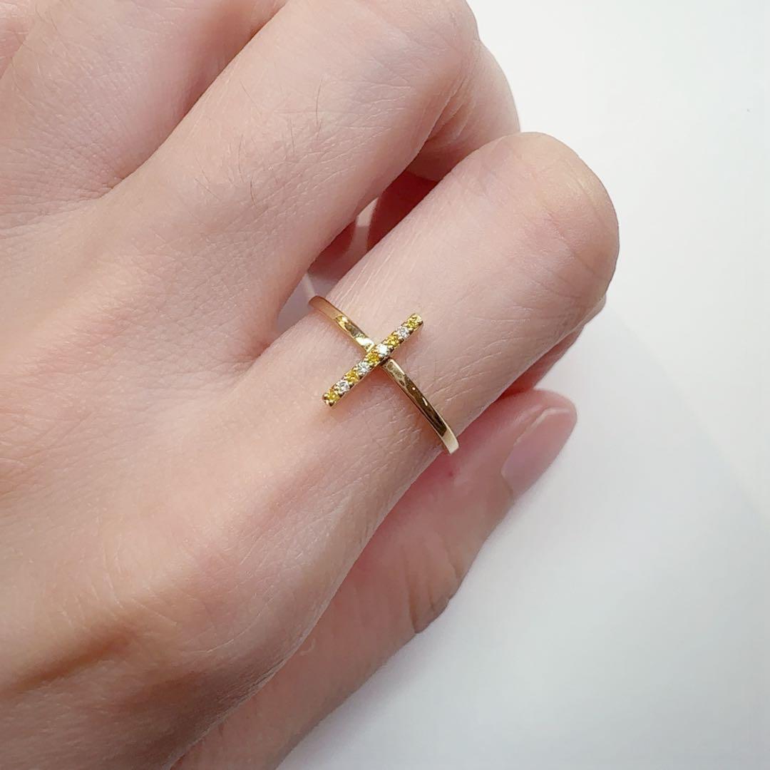 【新品】K18イエローダイヤモンド0.03ct リング 十字架