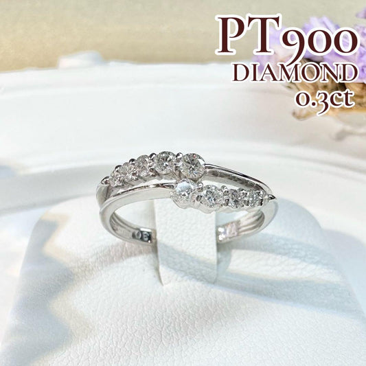 【美品】PT900 ダイヤモンド 0.3ct リング デザイン