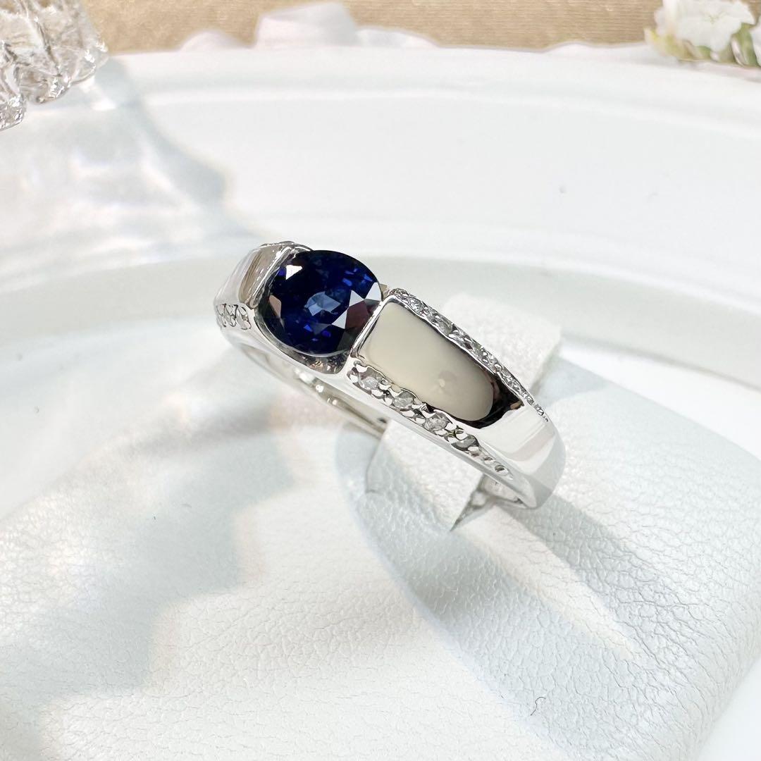 【美品】PT900 サファイア 0.85ct リング