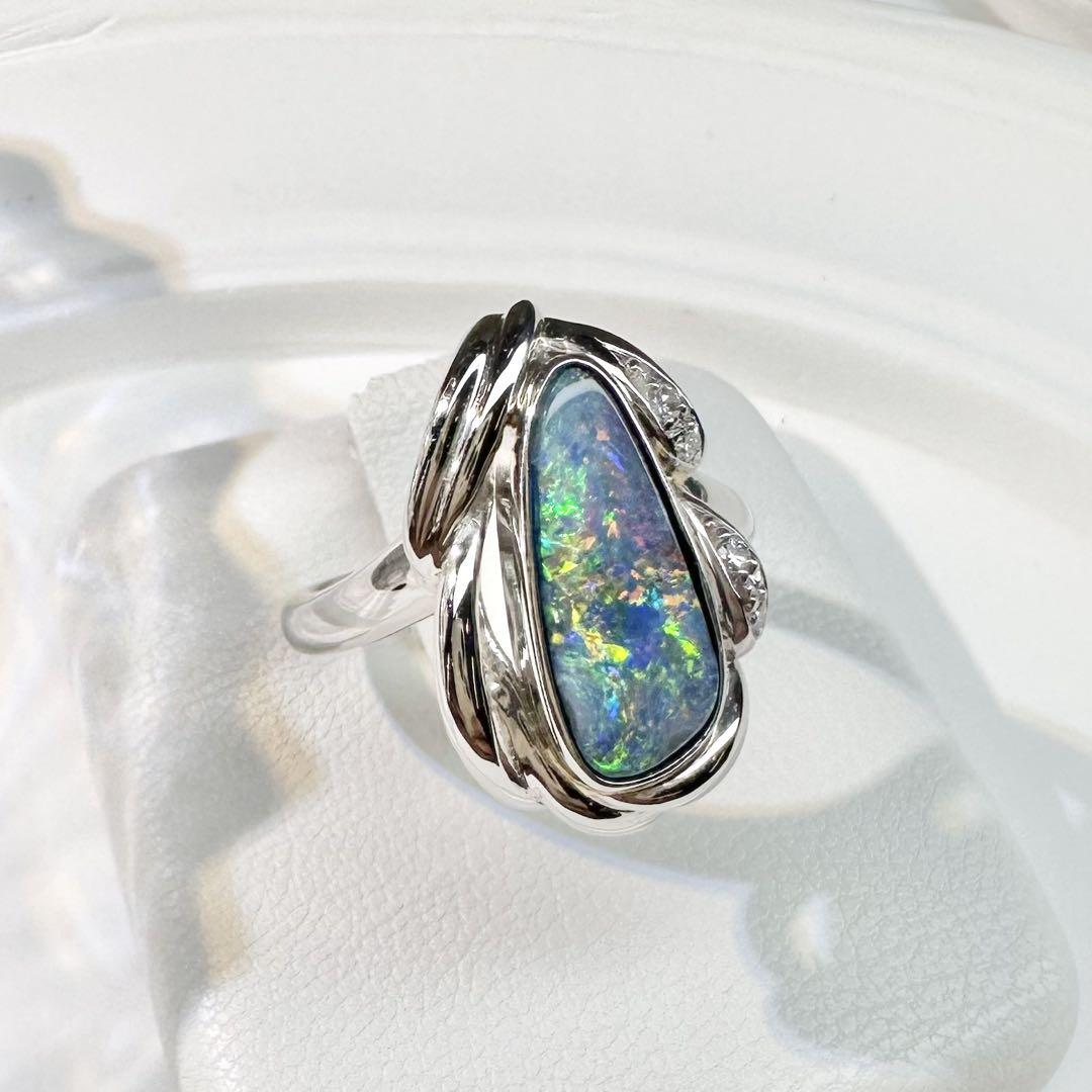 【美品】PT900 オパール 1.75ct リング デザイン ダイヤ