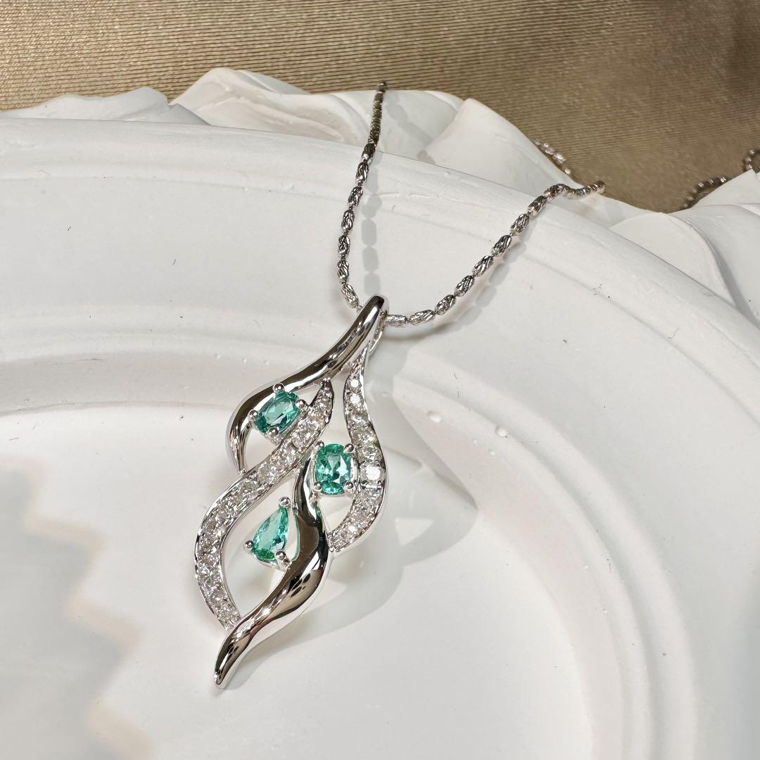 【K18WG】 パライバトルマリン 0.31ct ネックレス ダイヤ デザイン