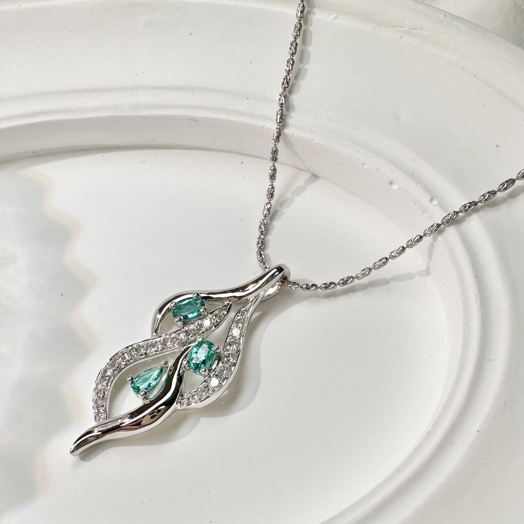 【K18WG】 パライバトルマリン 0.31ct ネックレス ダイヤ デザイン