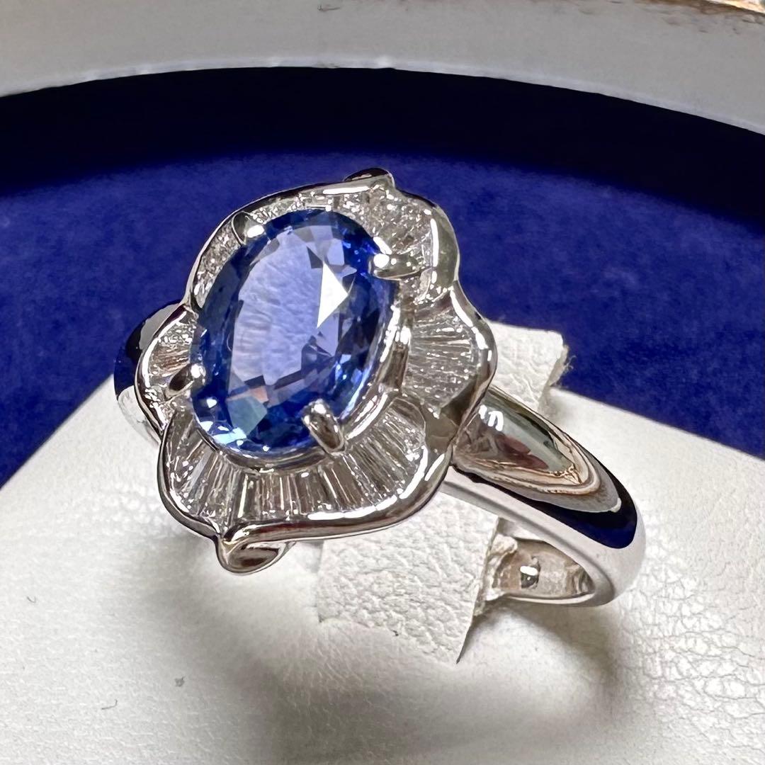 PT850 サファイア1.37ct バゲットダイヤモンド フラワーリング