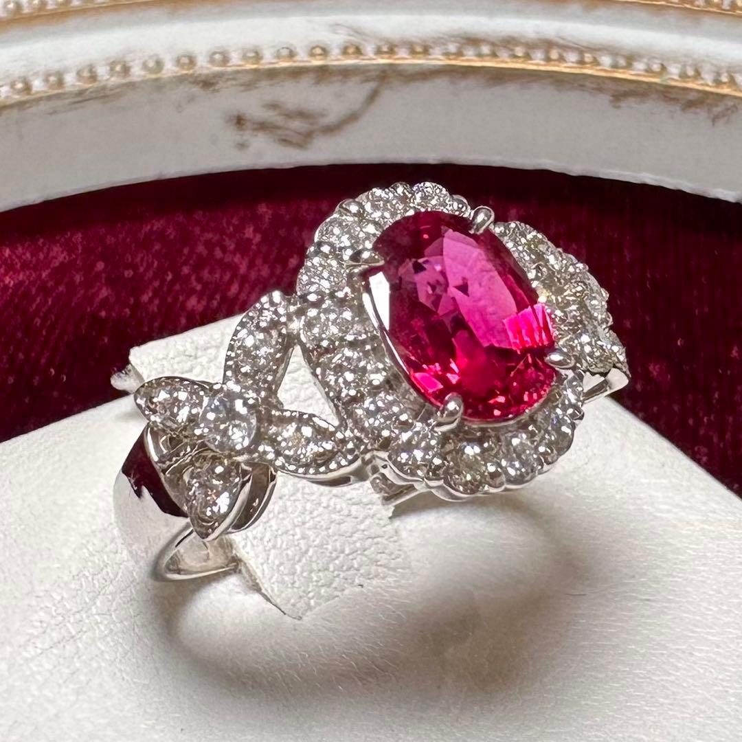 PT900 ルビー1.30ct ダイヤモンド 取り巻きリング