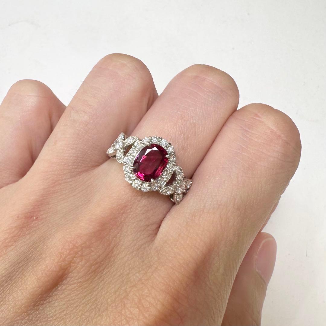 PT900 ルビー1.30ct ダイヤモンド 取り巻きリング