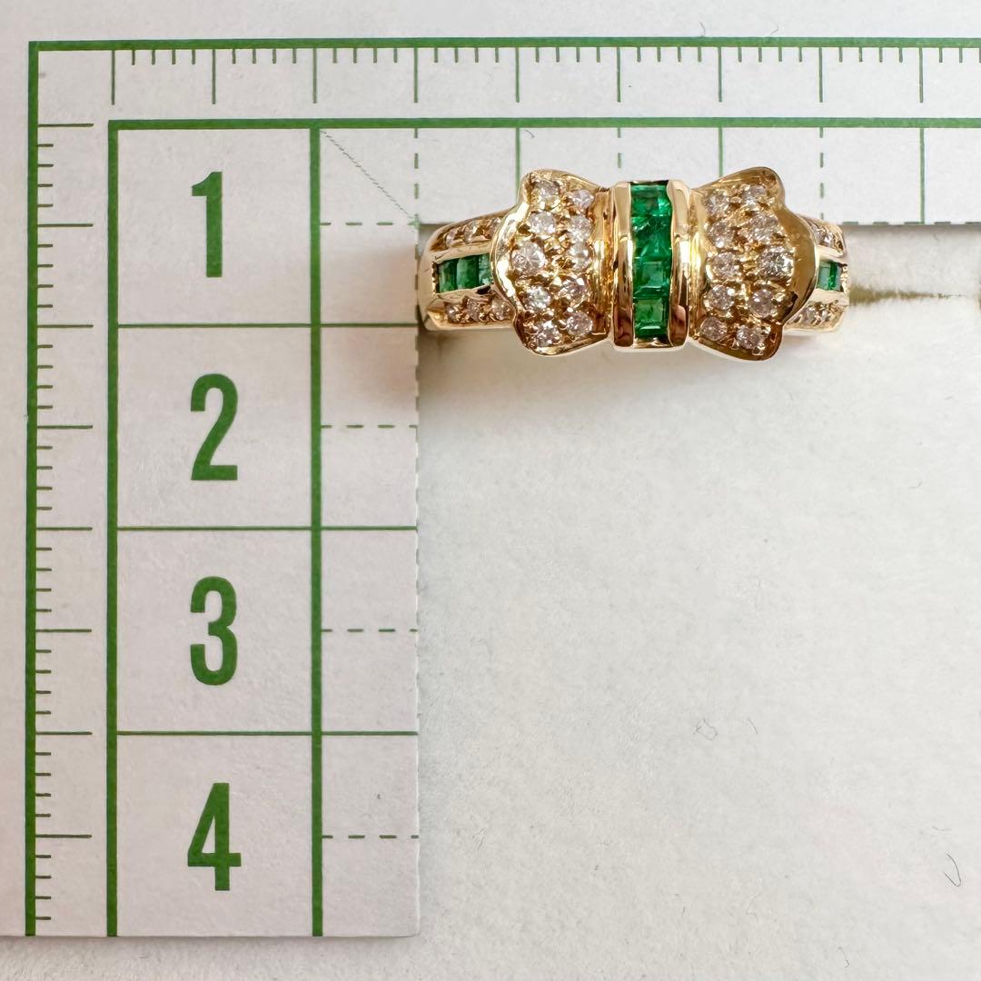 【K18】エメラルド 0.28ct リング リボンデザイン