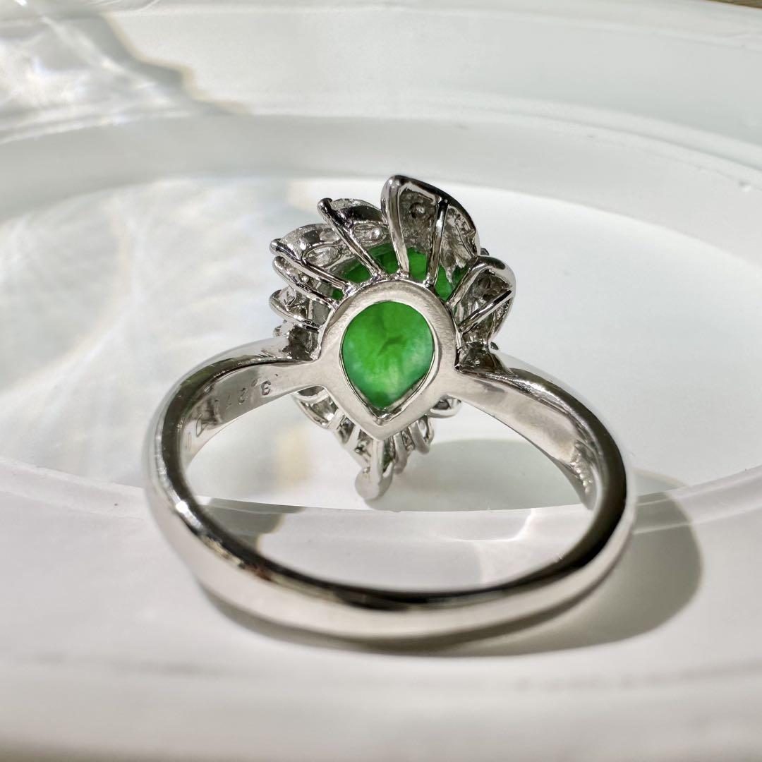 【美品】PT900 天然翡翠 3.27ct ハートシェイプ ダイヤ取巻き