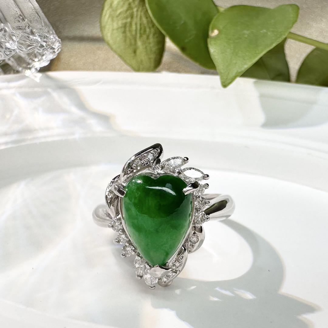 【美品】PT900 天然翡翠 3.27ct ハートシェイプ ダイヤ取巻き