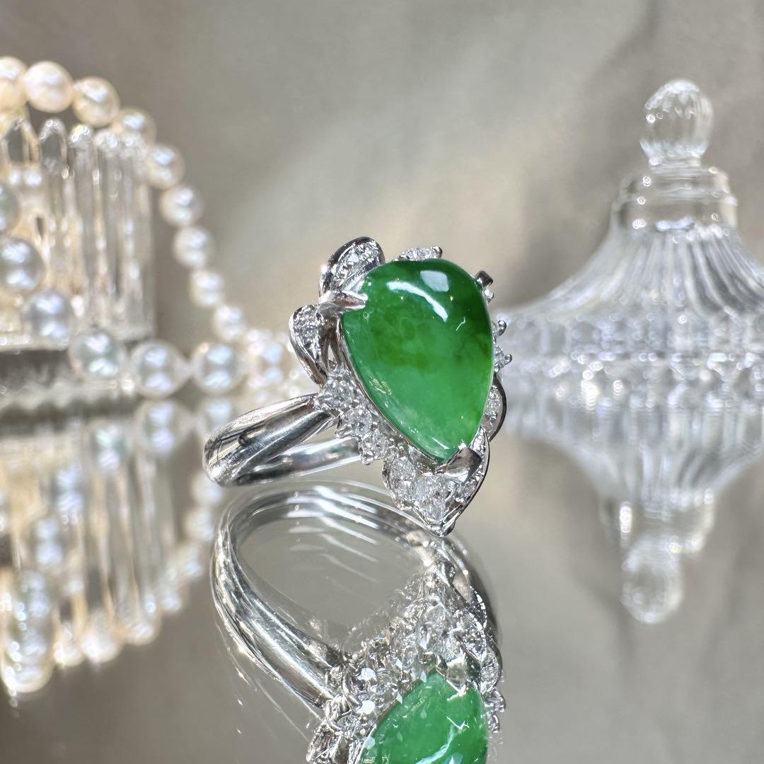【美品】PT900 天然翡翠 3.27ct ハートシェイプ ダイヤ取巻き