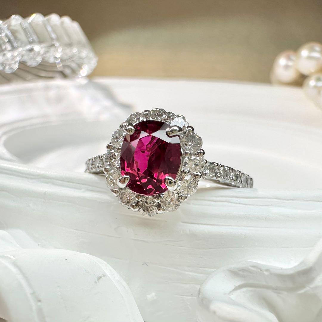 【美品】PT900 ルビー 1.53ctリング ダイヤ巻き デザイン