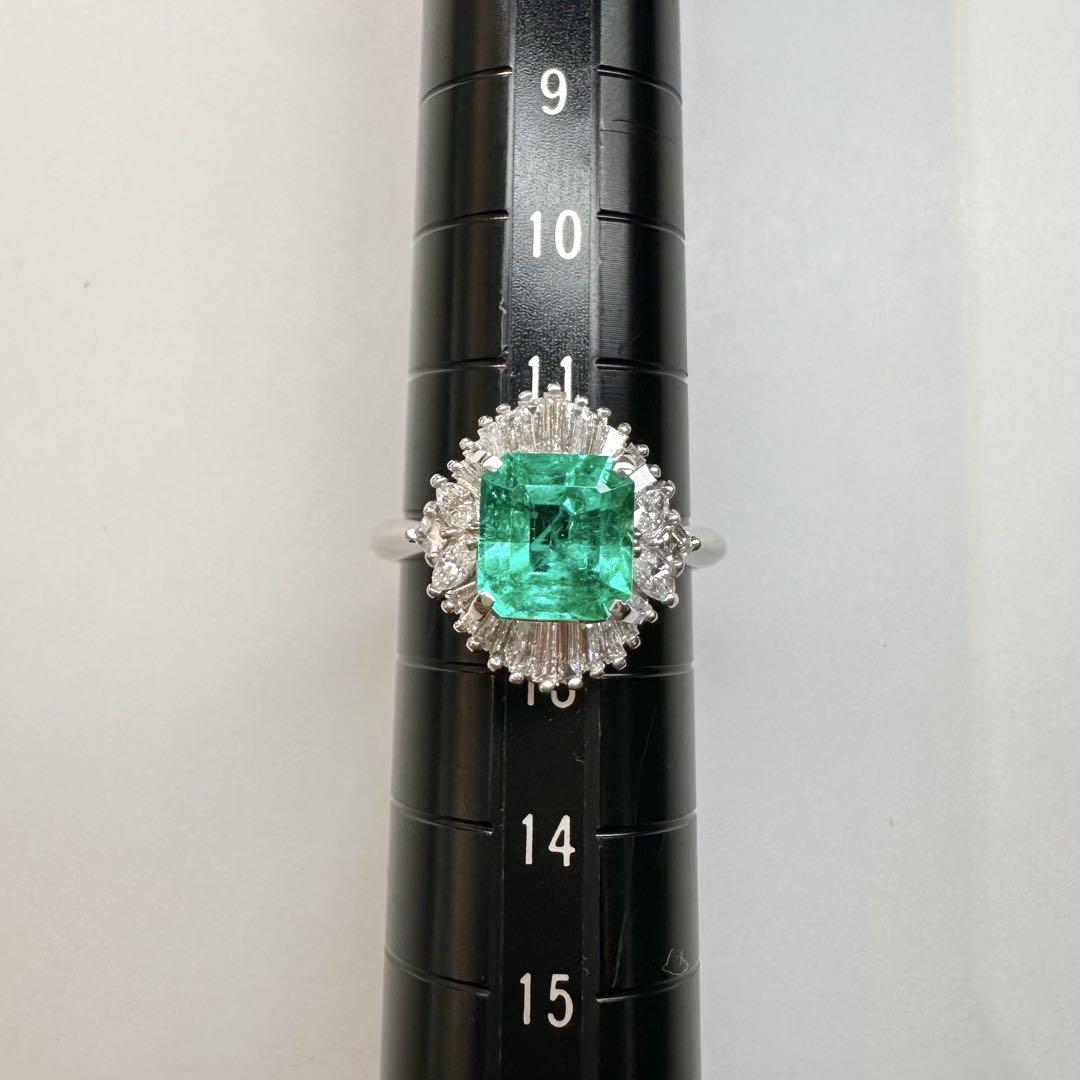 【美品】PT900 コロンビア産エメラルド1.93ct リング ダイヤ巻き