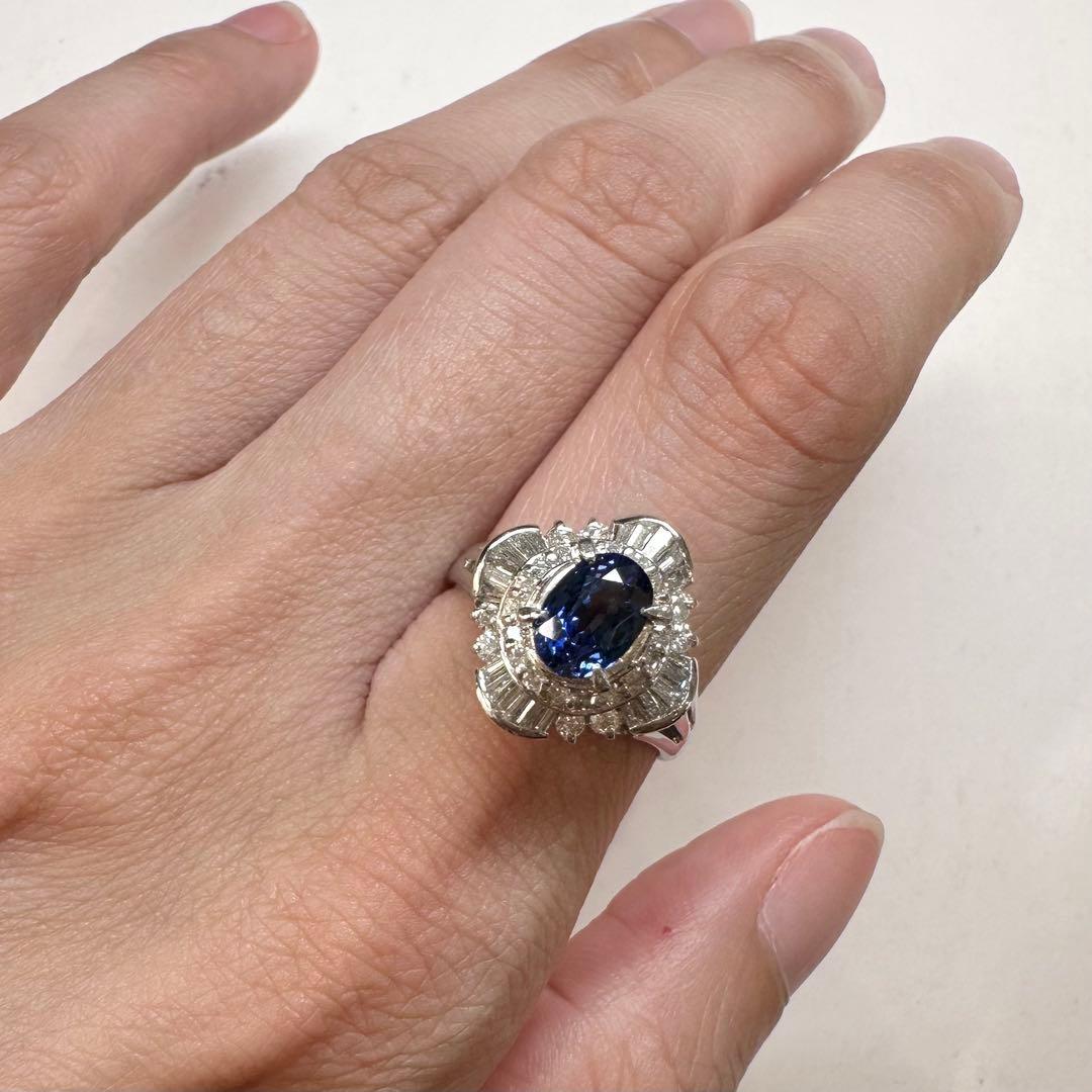 PT900 サファイア 1.35ct バゲットダイヤ 取り巻きリング