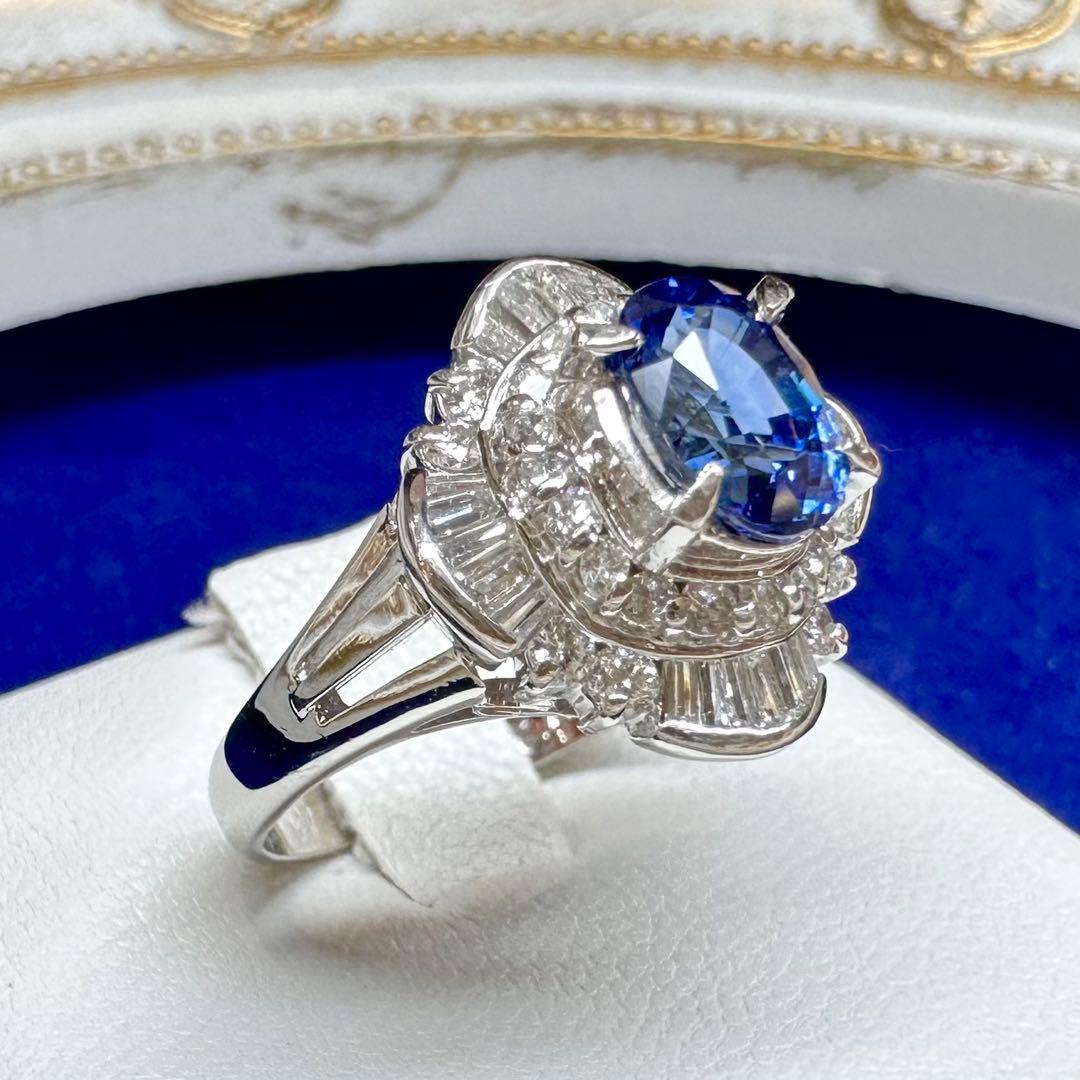 PT900 サファイア 1.35ct バゲットダイヤ 取り巻きリング