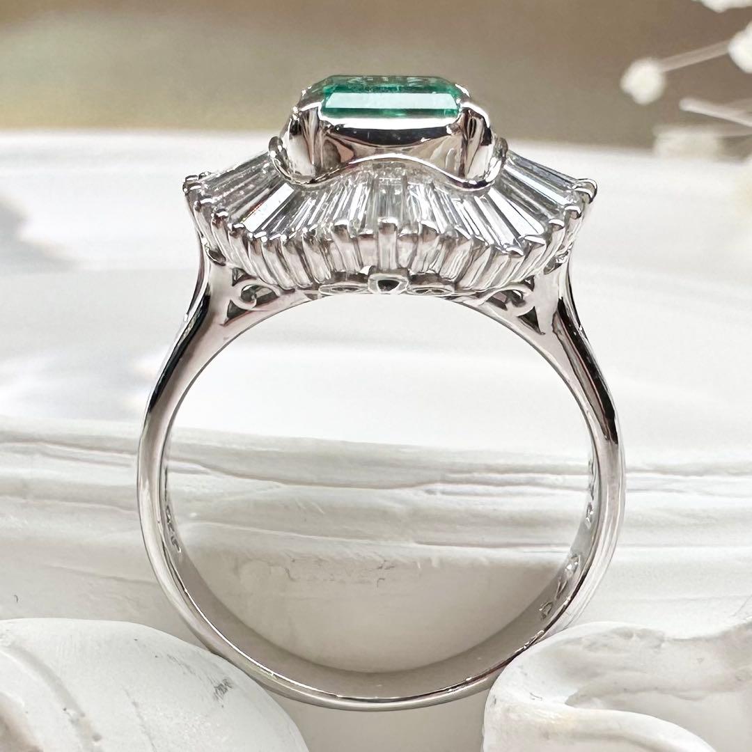 【美品】PT900 エメラルド 1.10ct リング