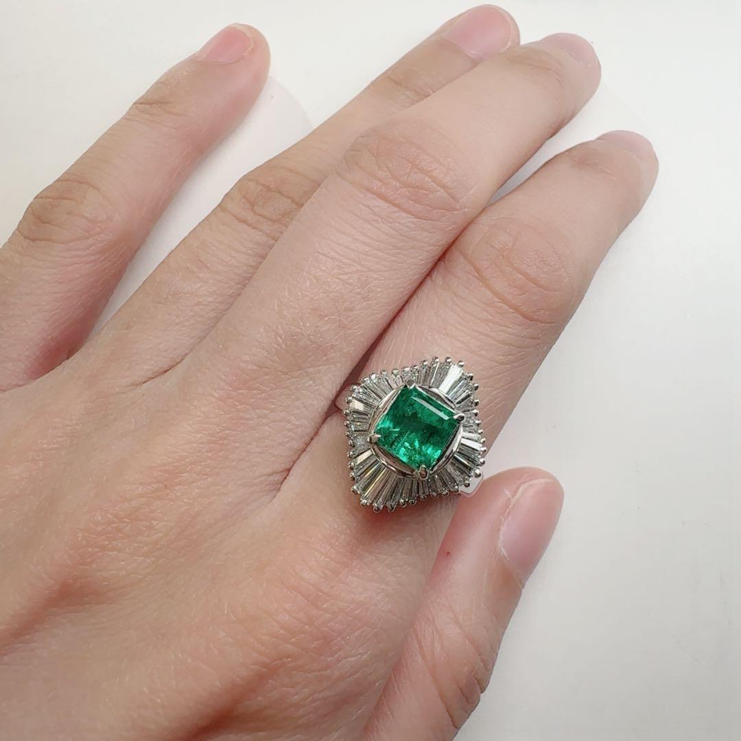 【美品】PT900 エメラルド 1.10ct リング