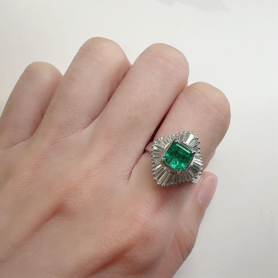 【美品】PT900 エメラルド 1.10ct リング