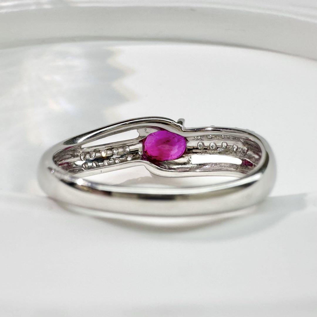 【美品】PT900 ルビー 0.75ct リング ダイヤ
