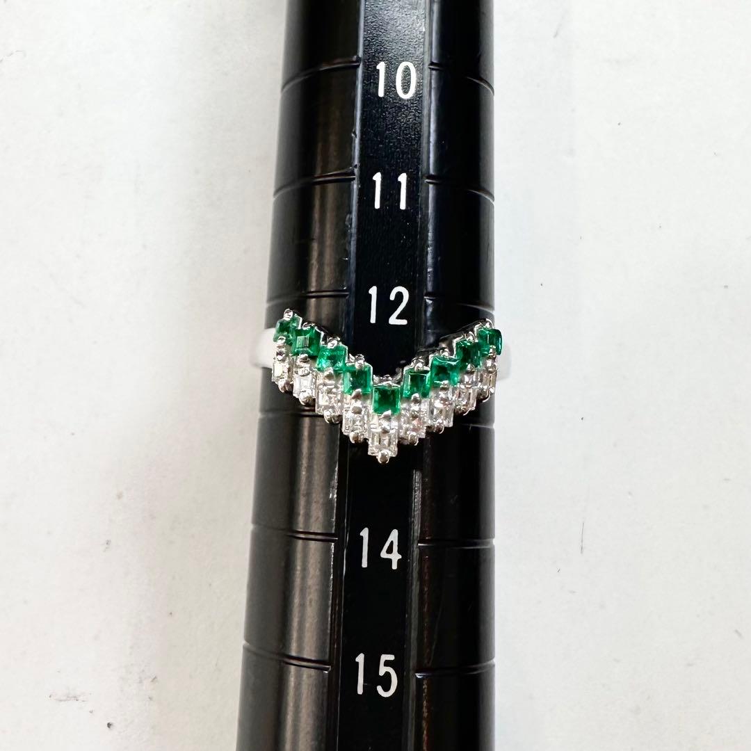【美品】PT900 エメラルド 0.28ct リング