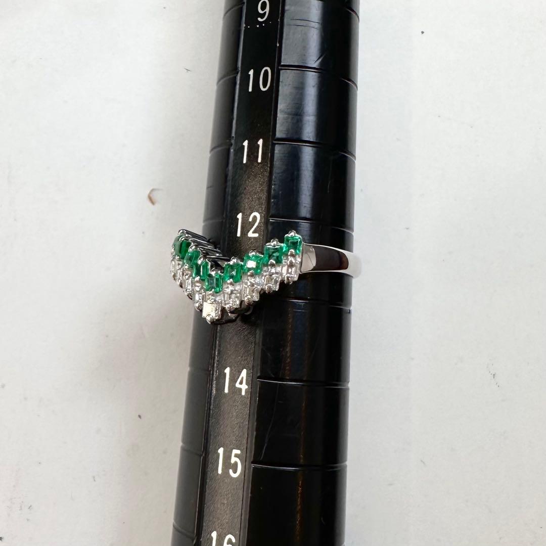 【美品】PT900 エメラルド 0.28ct リング