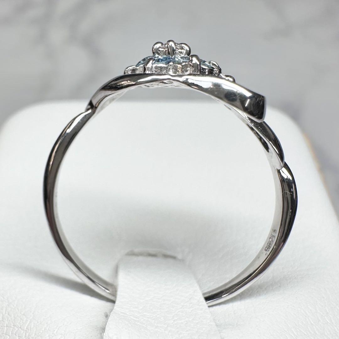 【新品】K18WG ブルーダイヤモンド0.20ct リング 花