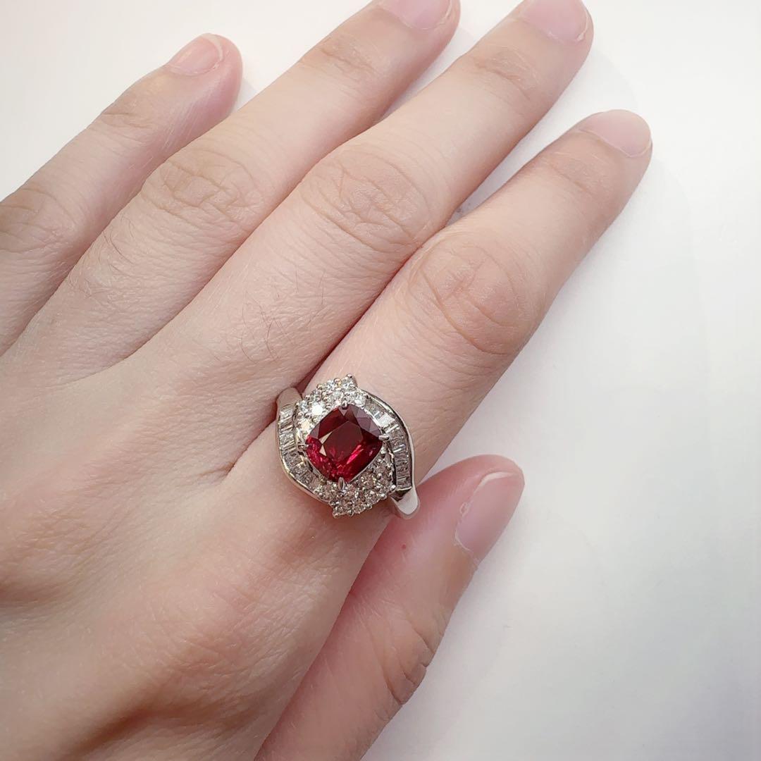 【美品】PT900 ビルマ産　レッドスピネルリング 1.48ct ダイヤモンド