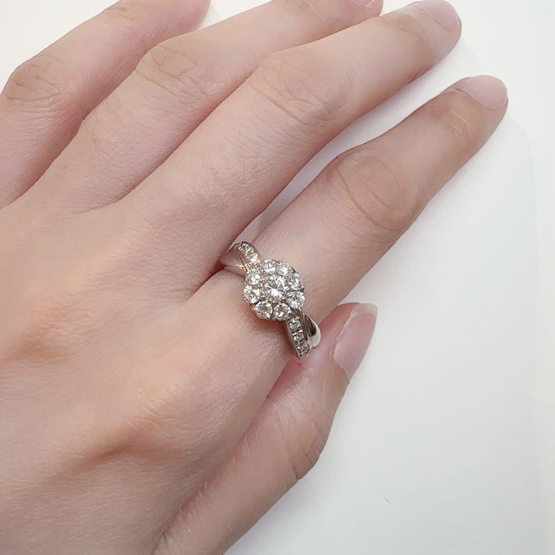 【美品】Pt900 ダイヤモンド 0.71ct フラワーデザイン リング