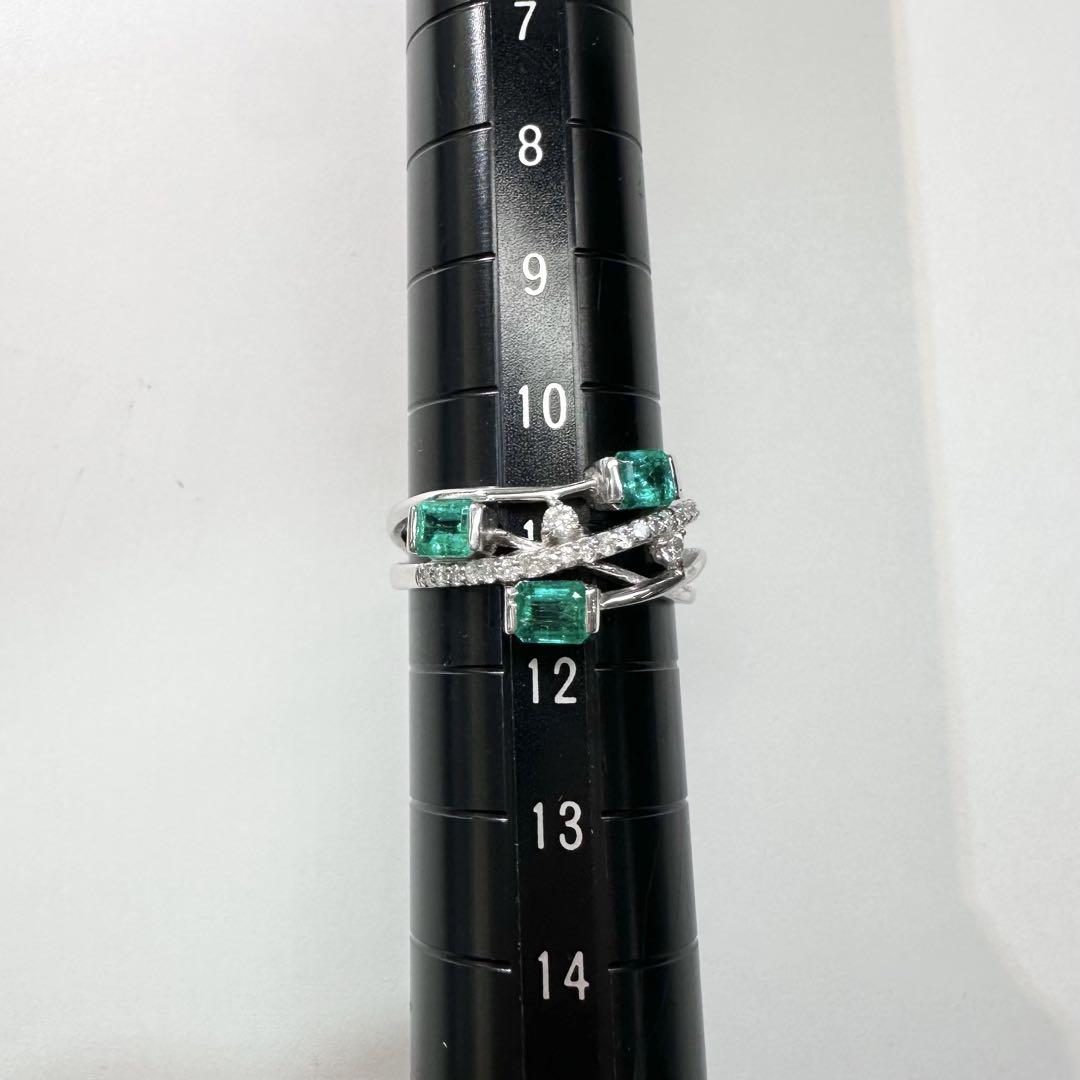【K18WG】エメラルド 0.7ct リング