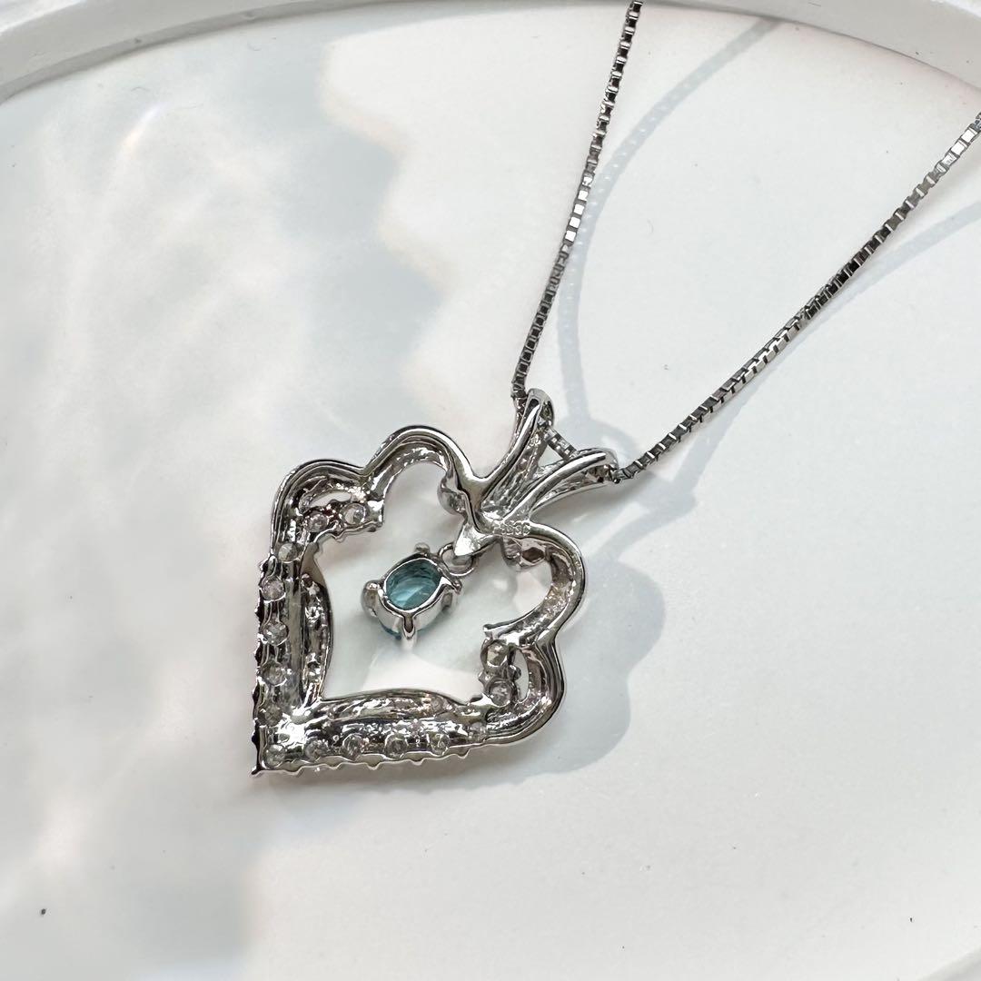 【美品】PT900 パライバトルマリン 0.10ct ネックレス
