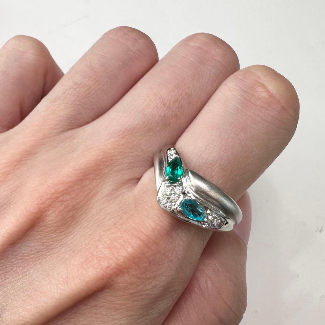 PT900 パライバトルマリン 0.11ct エメラルド 0.22ct リング