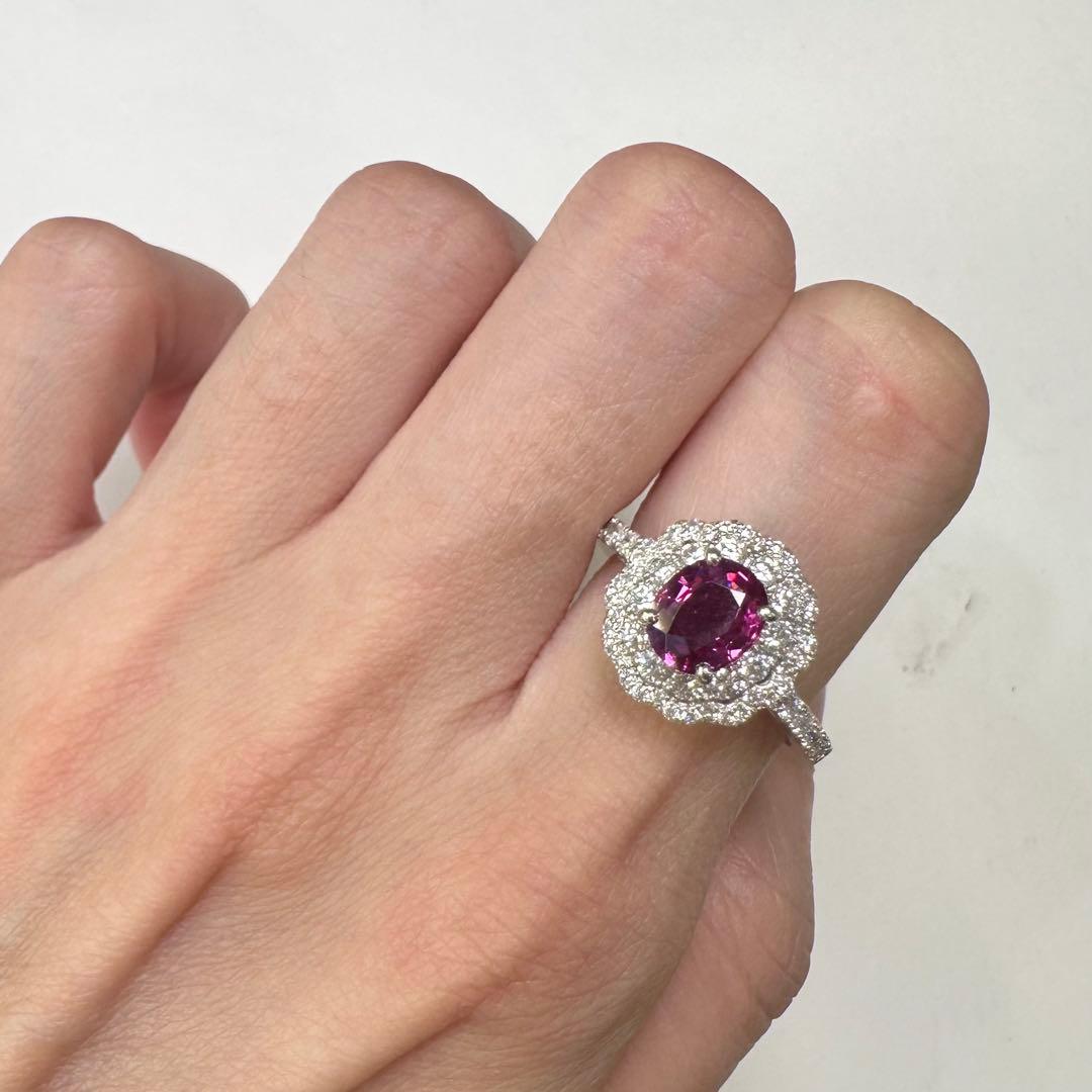 PT900 ピンクサファイア 1.26ct 取り巻き ダイヤモンド リング