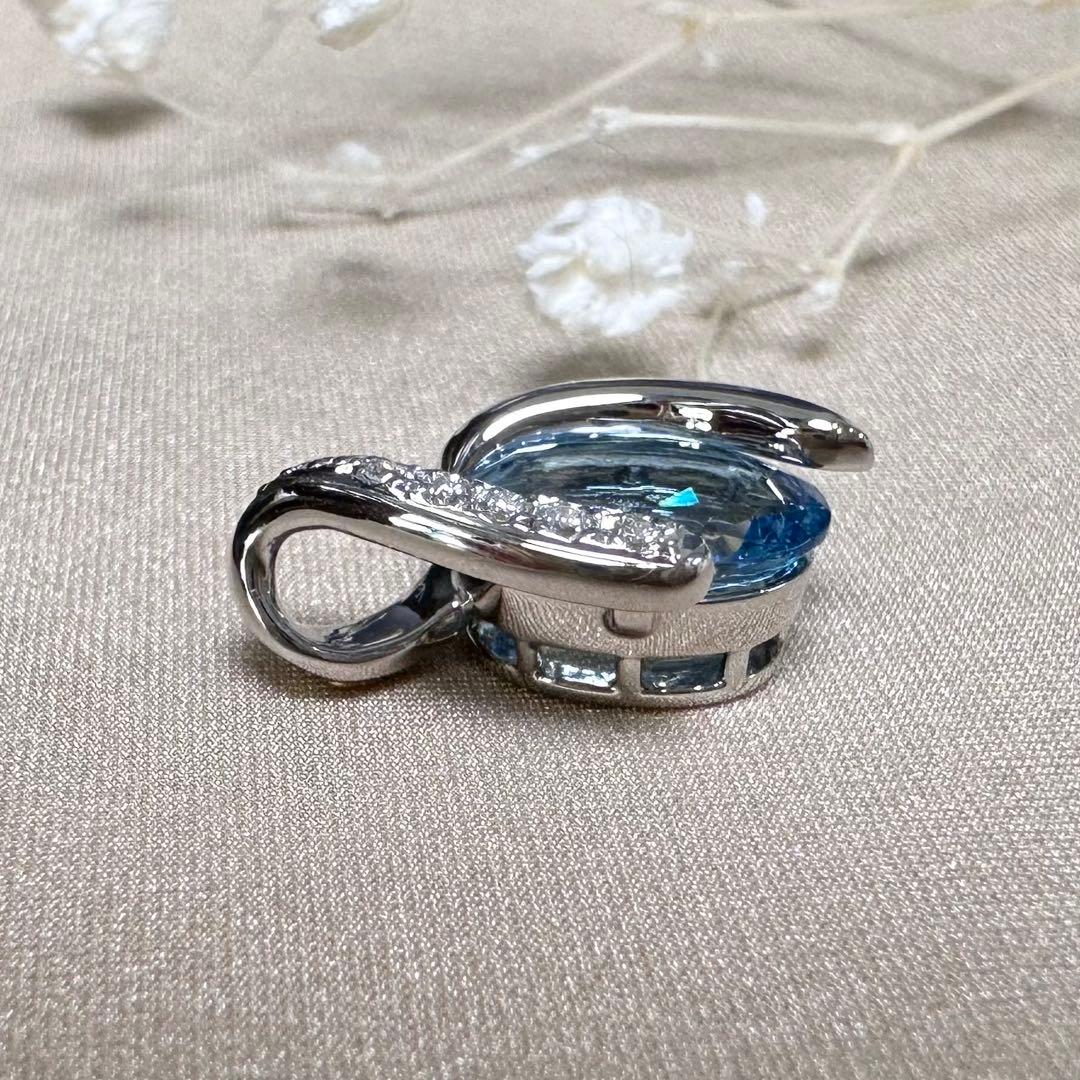 PT900 アクアマリン 2.10ct デザインペンダント